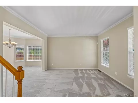 Living - 20431 E Union Cir, Aurora, CO 80015 photo 3 of 5