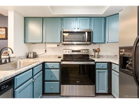 7230 Devinney Ct #B, Arvada, CO 80005 photo 4