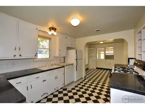 705 Franklin Ave, Berthoud, CO 80513 photo 4