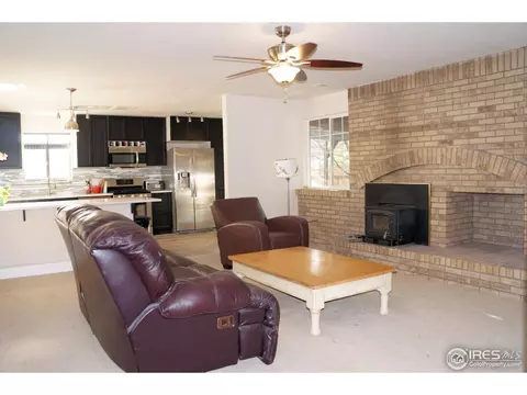 8207 Teller Ct, Arvada, CO 80003 photo 4