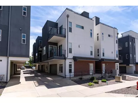 3318 S Washington St, Englewood, CO 80113