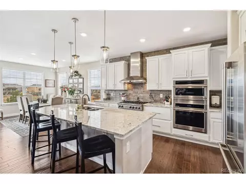 8135 S Vandriver Way, Aurora, CO 80016