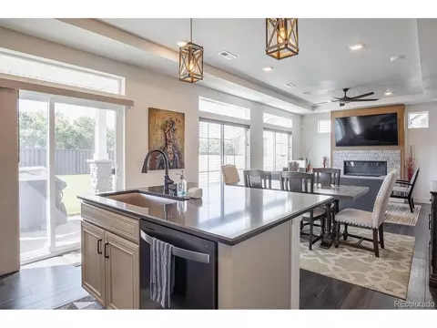 4105 N Picadilly Ct, Aurora, CO 80019 photo 8