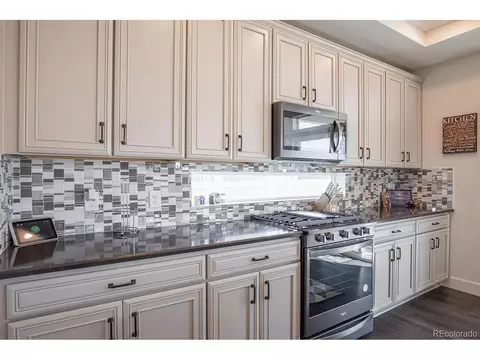 4105 N Picadilly Ct, Aurora, CO 80019 photo 9