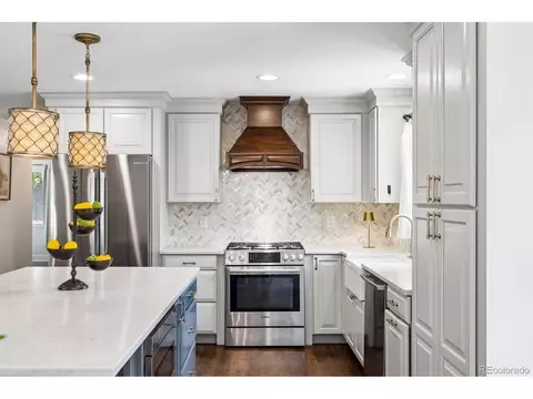 Kitchen - 3720 E 7th Ave Pkwy, Denver, CO 80206 photo 3 of 5