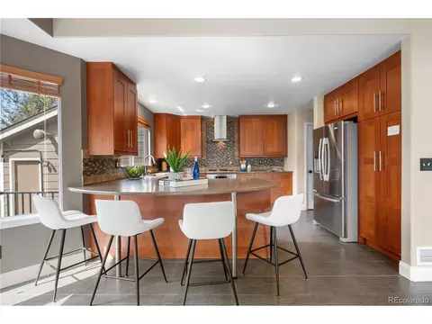 8922 S Tuscany Ln, Highlands Ranch, CO 80130