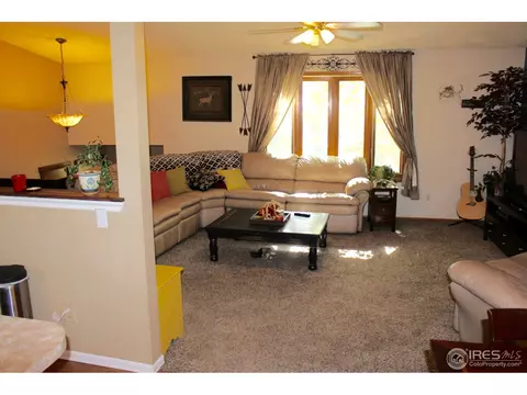 820 Jay Pl, Berthoud, CO 80513 photo 6