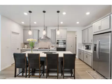 23936 E River Front Dr, Aurora, CO 80019 photo 7