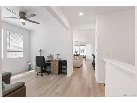 23936 E River Front Dr, Aurora, CO 80019 photo 4