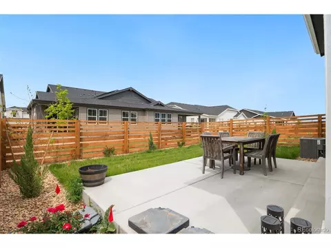 23936 E River Front Dr, Aurora, CO 80019 photo 27