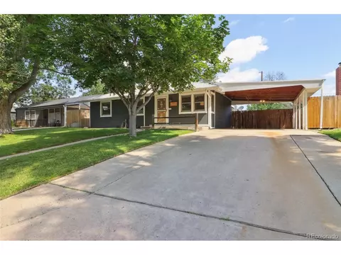 4865 E Kansas Dr, Denver, CO 80246 photo 2