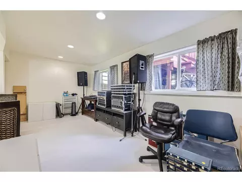15649 E 7th Cir, Aurora, CO 80011 photo 20