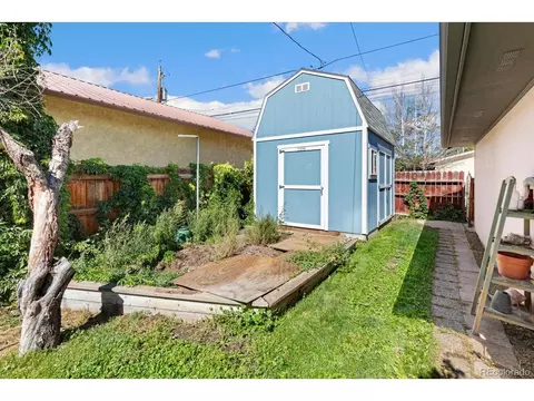 Exterior - 924 E St, Salida, CO 81201 photo 9 of 11