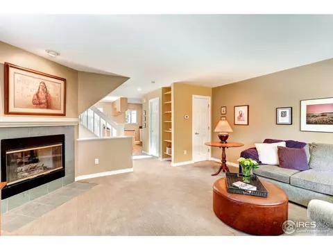 3276 Sentinel Dr, Boulder, CO 80301 photo 3