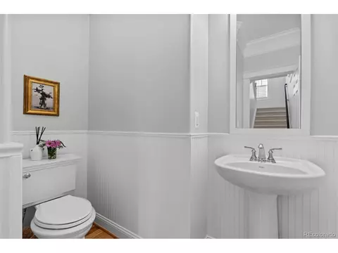 Bath - 8161 E 33rd Ave, Denver, CO 80238 photo 1 of 10
