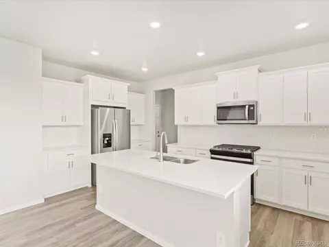 24027 E Atlantic Pl, Aurora, CO 80018 photo 4