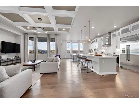 9548 Bear River St, Littleton, CO 80125