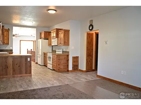 409 Jackson St, Sterling, CO 80751 photo 5