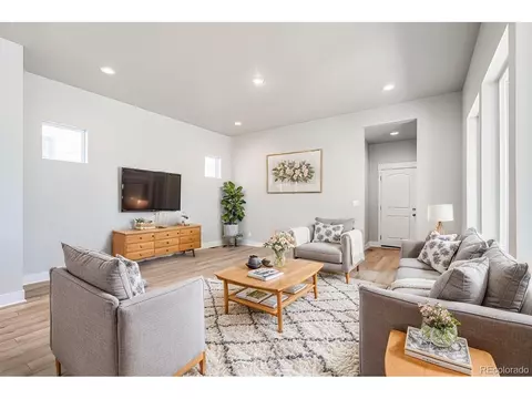 21234 E 63rd Dr, Aurora, CO 80019 photo 3