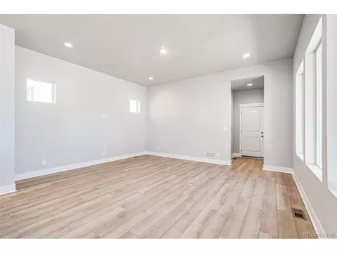 21234 E 63rd Dr, Aurora, CO 80019 photo 9