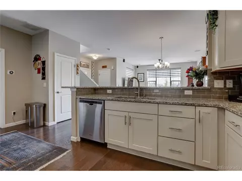 1791 S Buchanan Cir, Aurora, CO 80018 photo 5