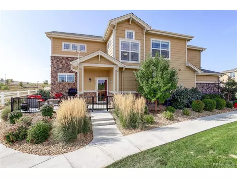 1791 S Buchanan Cir, Aurora, CO 80018 photo 1