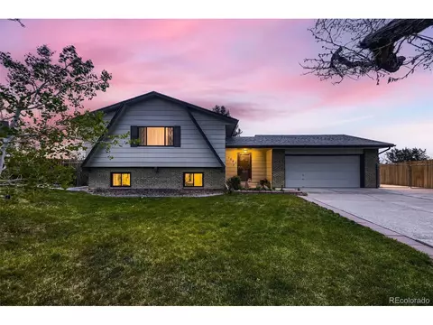 1062 Jasper St, Aurora, CO 80011