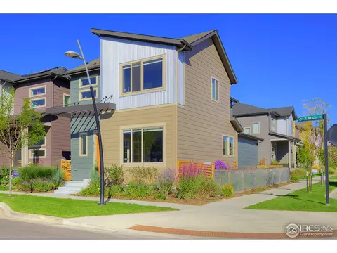 6762 Larsh Dr, Denver, CO 80221 photo 1