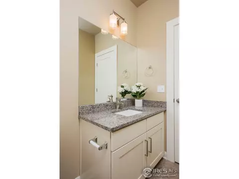 6762 Larsh Dr, Denver, CO 80221 photo 20