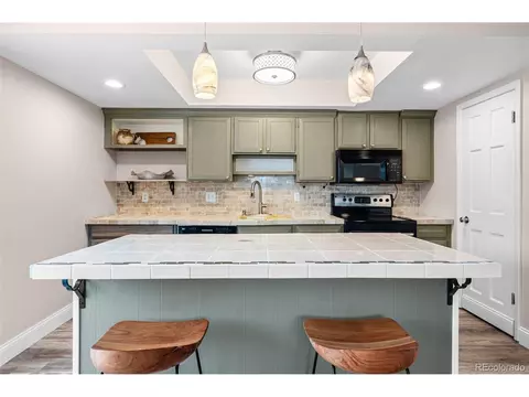 12592 E Bates Cir, Aurora, CO 80014 photo 16