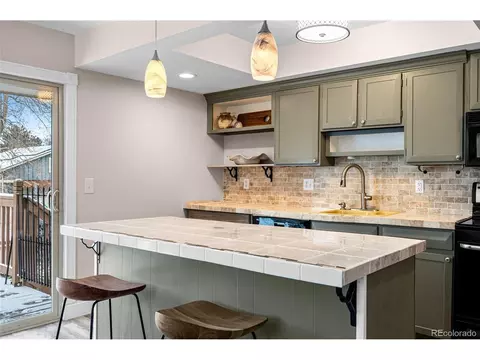 12592 E Bates Cir, Aurora, CO 80014 photo 13