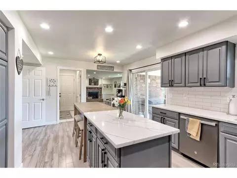 Kitchen - 3260 E 128th Pl, Thornton, CO 80241 photo 4 of 5