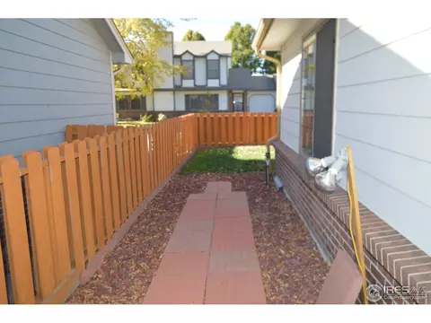 5256 Estes Cir, Arvada, CO 80002 photo 5