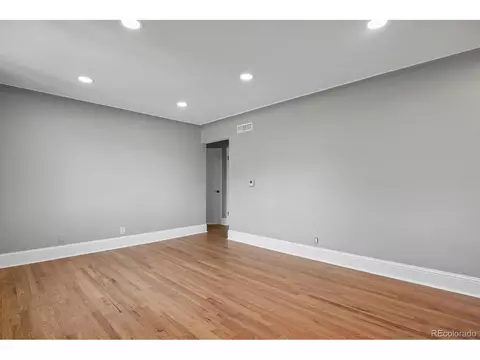10595 E 23rd Ave, Aurora, CO 80010 photo 14