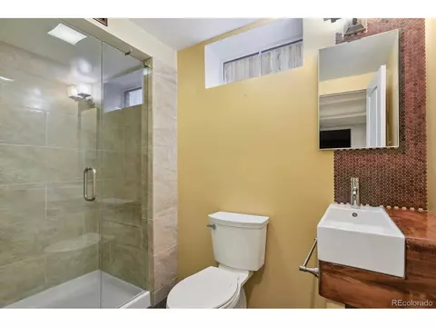 10595 E 23rd Ave, Aurora, CO 80010 photo 22
