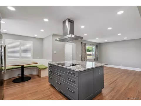 10595 E 23rd Ave, Aurora, CO 80010 photo 12