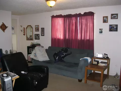 731 Douglas St, Sterling, CO 80751 photo 3