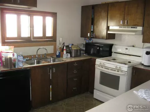 731 Douglas St, Sterling, CO 80751 photo 8