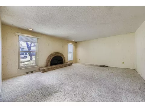 11902 E Maple Ave, Aurora, CO 80012 photo 3