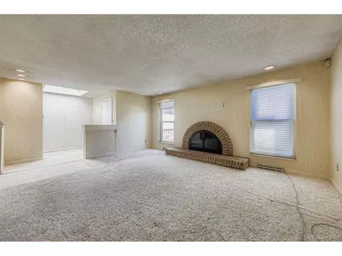 11902 E Maple Ave, Aurora, CO 80012 photo 2