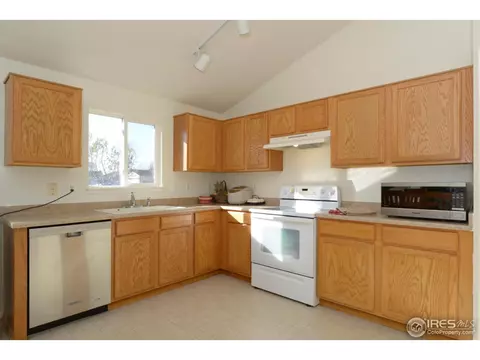 5422 Fox Run Blvd, Frederick, CO 80504 photo 10