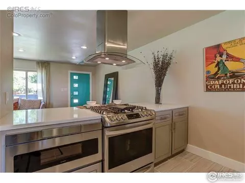 5565 E Bails Dr, Denver, CO 80222 photo 8