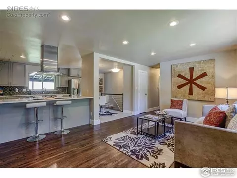 5565 E Bails Dr, Denver, CO 80222 photo 1