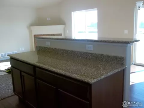 527 S 5th St, Berthoud, CO 80513 photo 10