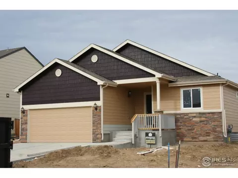 527 S 5th St, Berthoud, CO 80513 photo 1