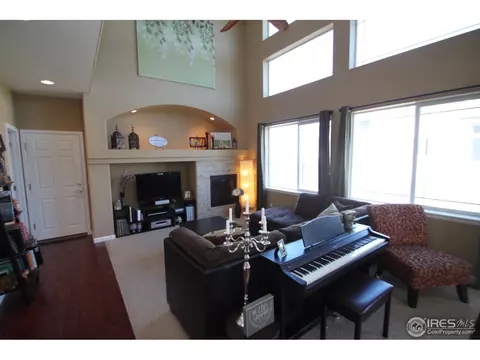 8734 Triple Crown Dr, Longmont, CO 80504 photo 9