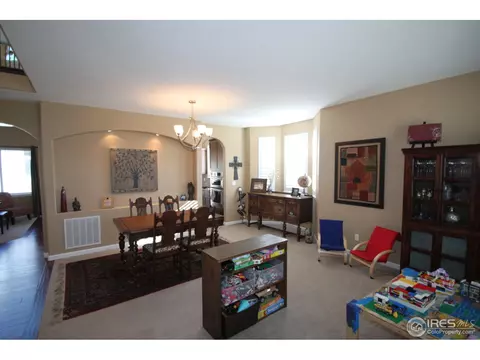 8734 Triple Crown Dr, Longmont, CO 80504 photo 11