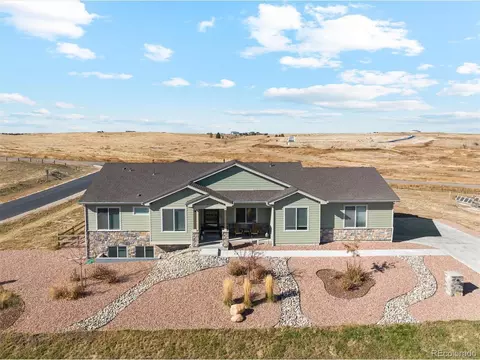 42061 N Pinehurst Cir, Elizabeth, CO 80107