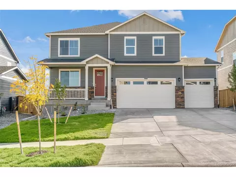 4205 Sandstone Dr, Longmont, CO 80504