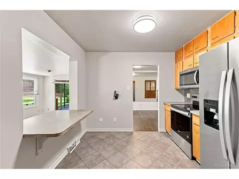 Kitchen - 8035 E Jefferson Pl, Denver, CO 80237 photo 1 of 4